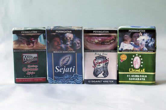 Warning picture on cigarette packs