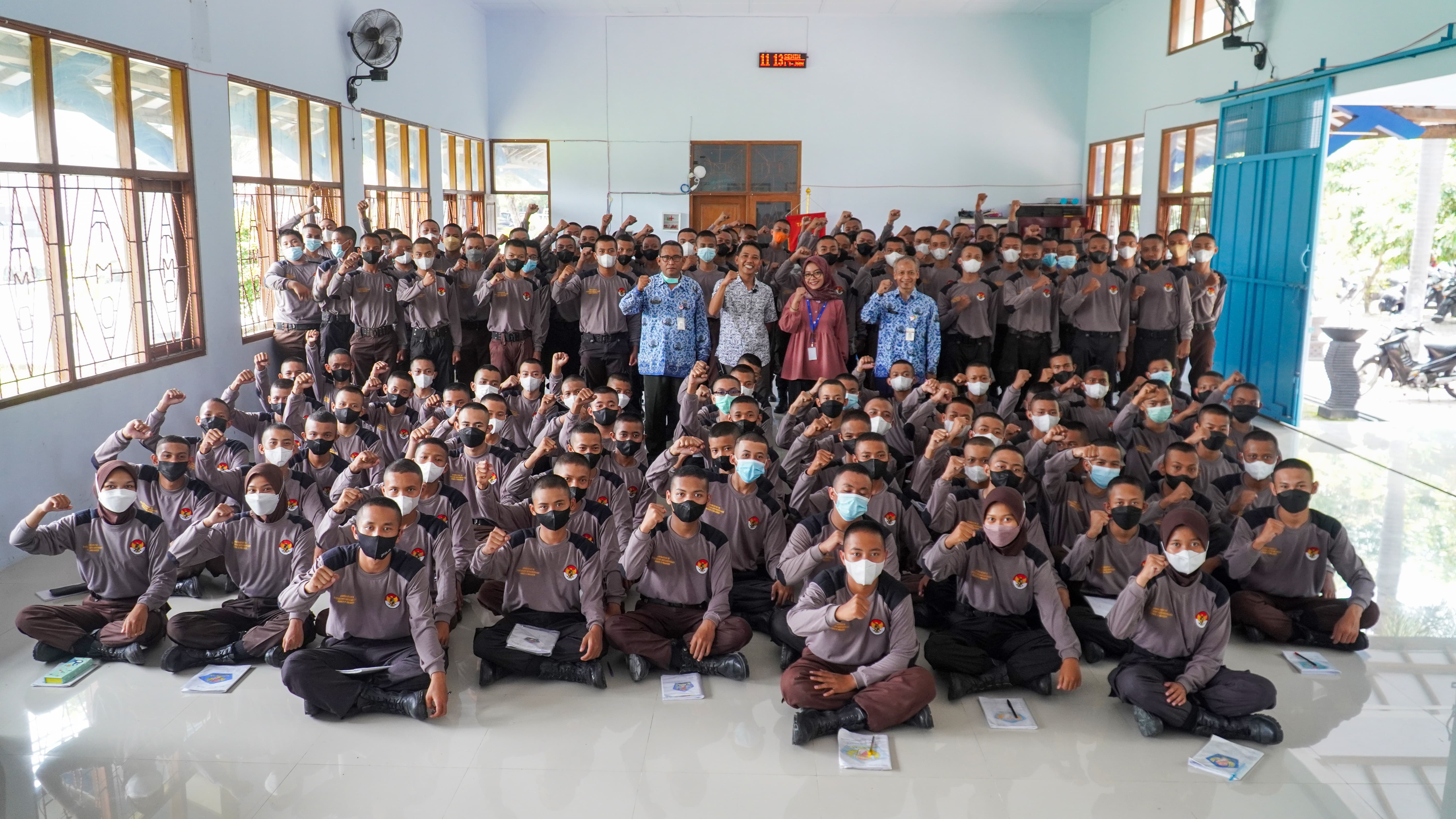 Solo-Abadi-Diskusikan-Budaya-Kerja-di-Program-Ketarunaan-SMK-Negeri-2- Sragen