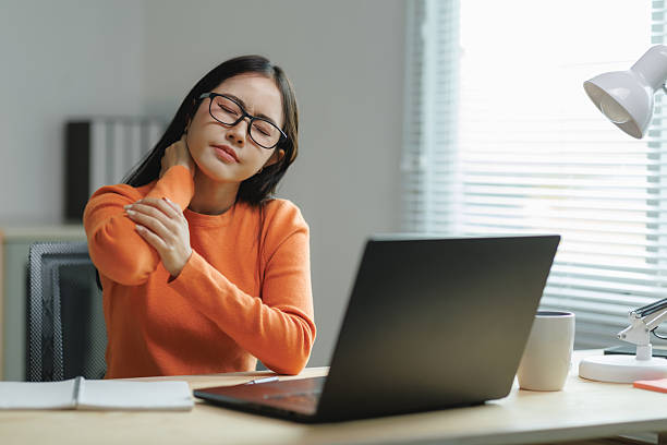 perancangan meja kerja ergonomis 