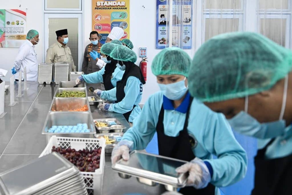 Gaji Kepala Dapur MBG